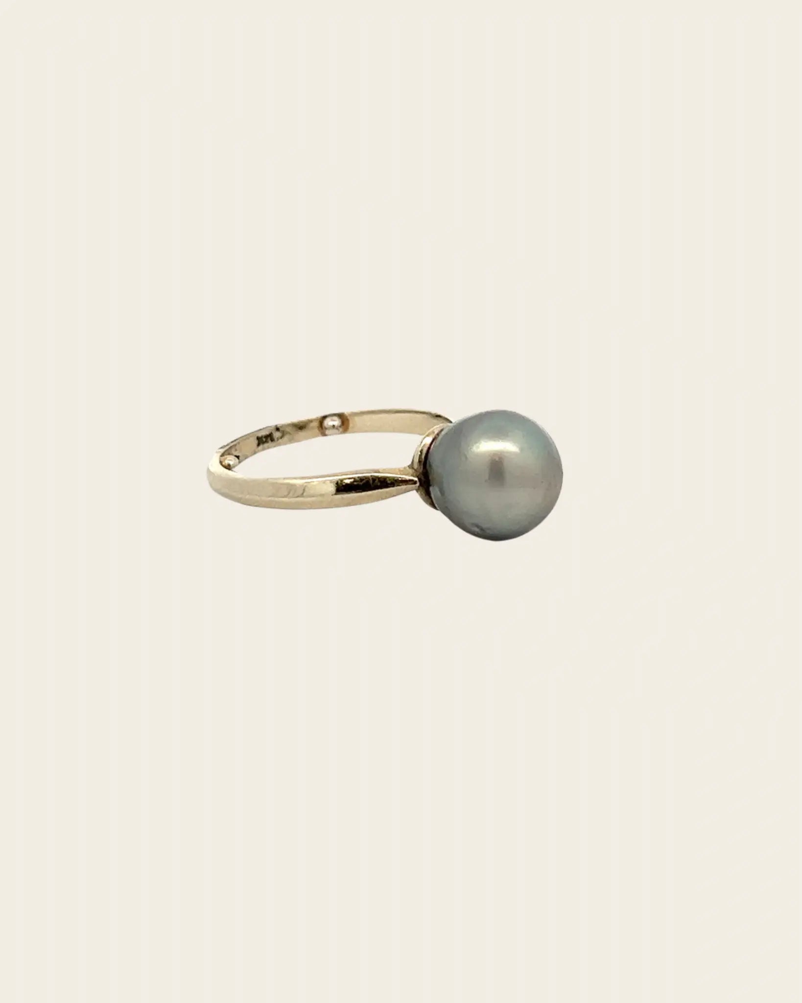 Tahitian Cultured Pearl Ring Tahitian Cultured Pearl Ring Vintage at the Squash Blossom Vintage at the Squash Blossom  Squash Blossom Vail