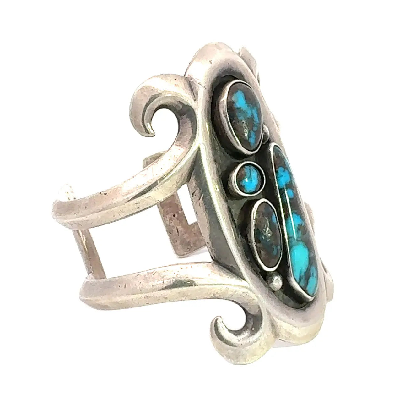 1960s Bisbee Turquoise 1960s Bisbee Turquoise Native American Collection Native American Collection  Squash Blossom Vail