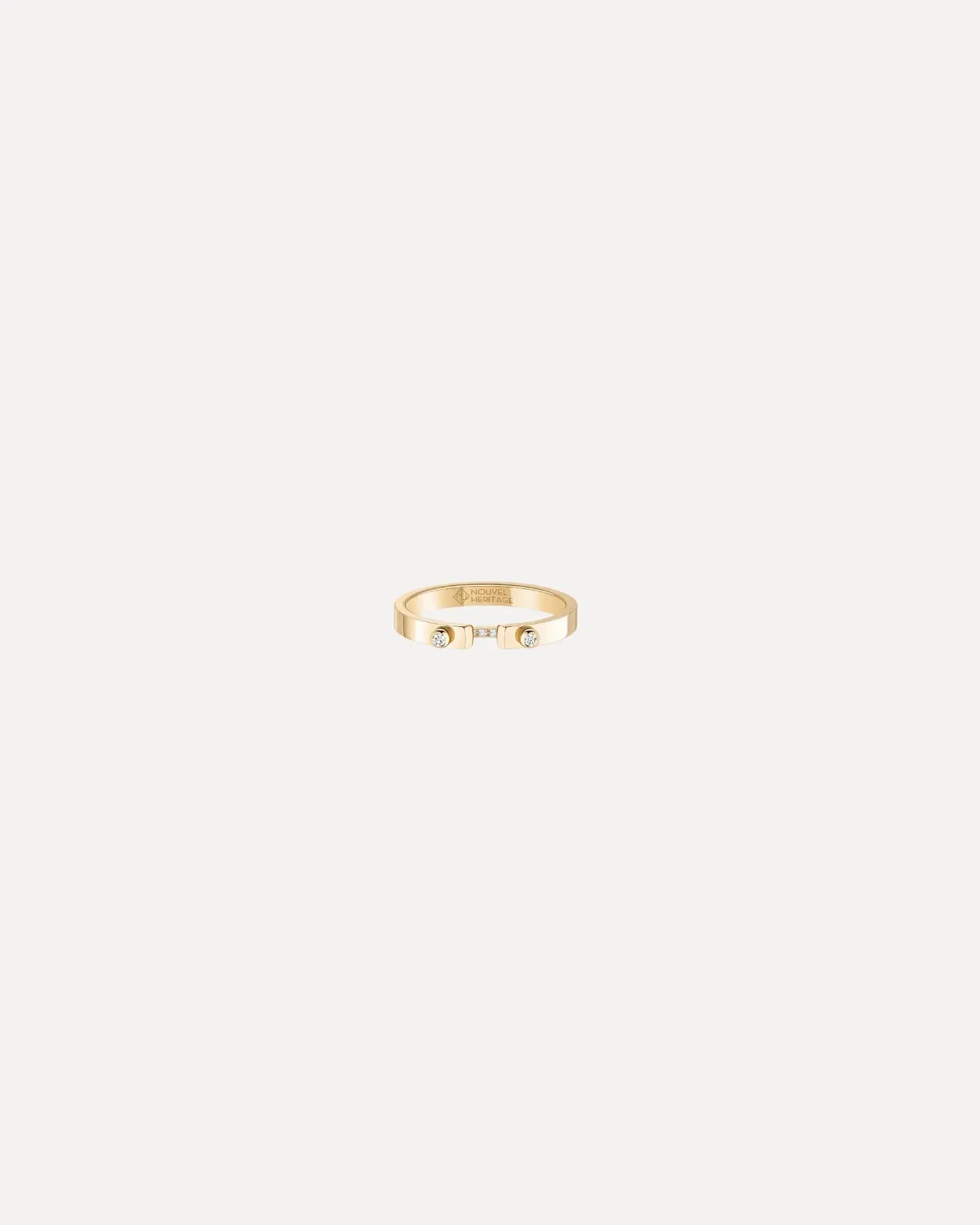 Business Meeting PM Ring - Yellow Gold Business Meeting PM Ring - Yellow Gold Nouvel Heritage Nouvel Heritage  Squash Blossom Vail