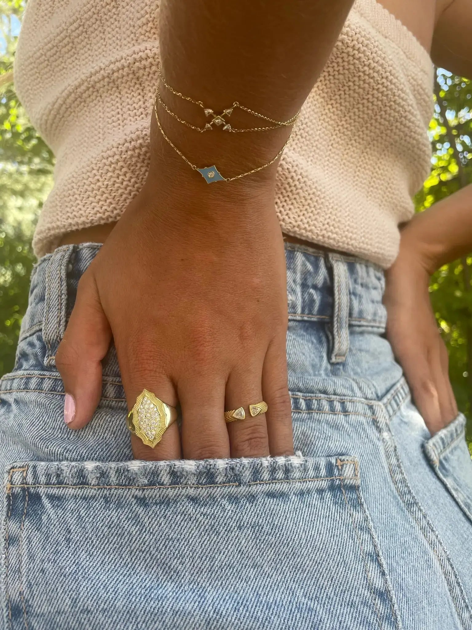 Mandorla Pave Ring Mandorla Pave Ring Meredith Young Meredith Young  Squash Blossom Vail