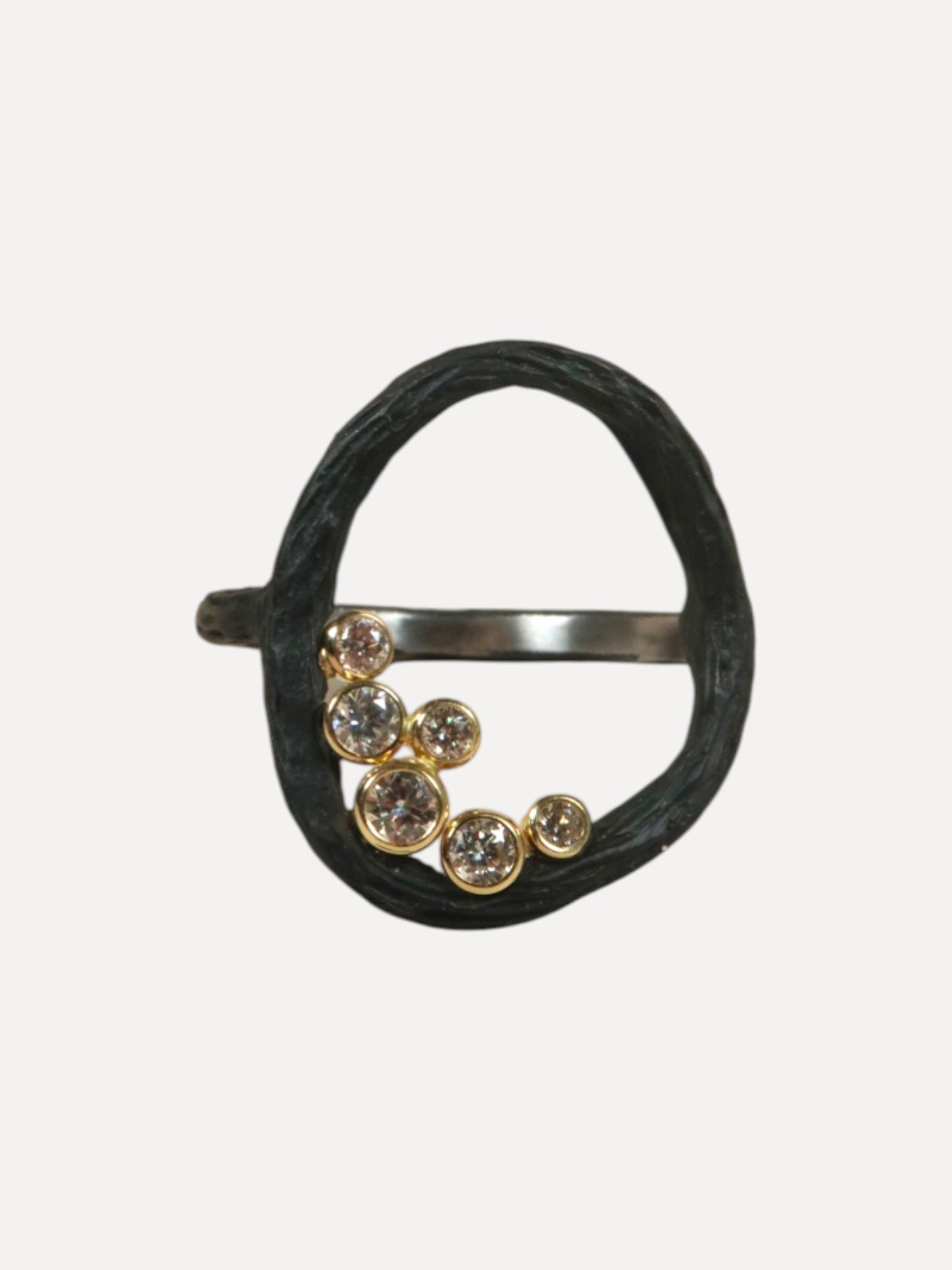 Pebble Large Circle Ring