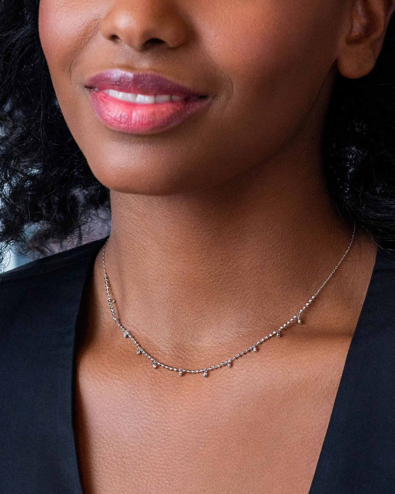 In nature, auroras bring beauty and astonishment to the night sky. The Aurora Necklace rivals this phenomenon with the worlds strongest, most precious metal. Tiny, platinum beads hang delicately from the carefully crafted platinum, accentuating a classic chain with refined flair.