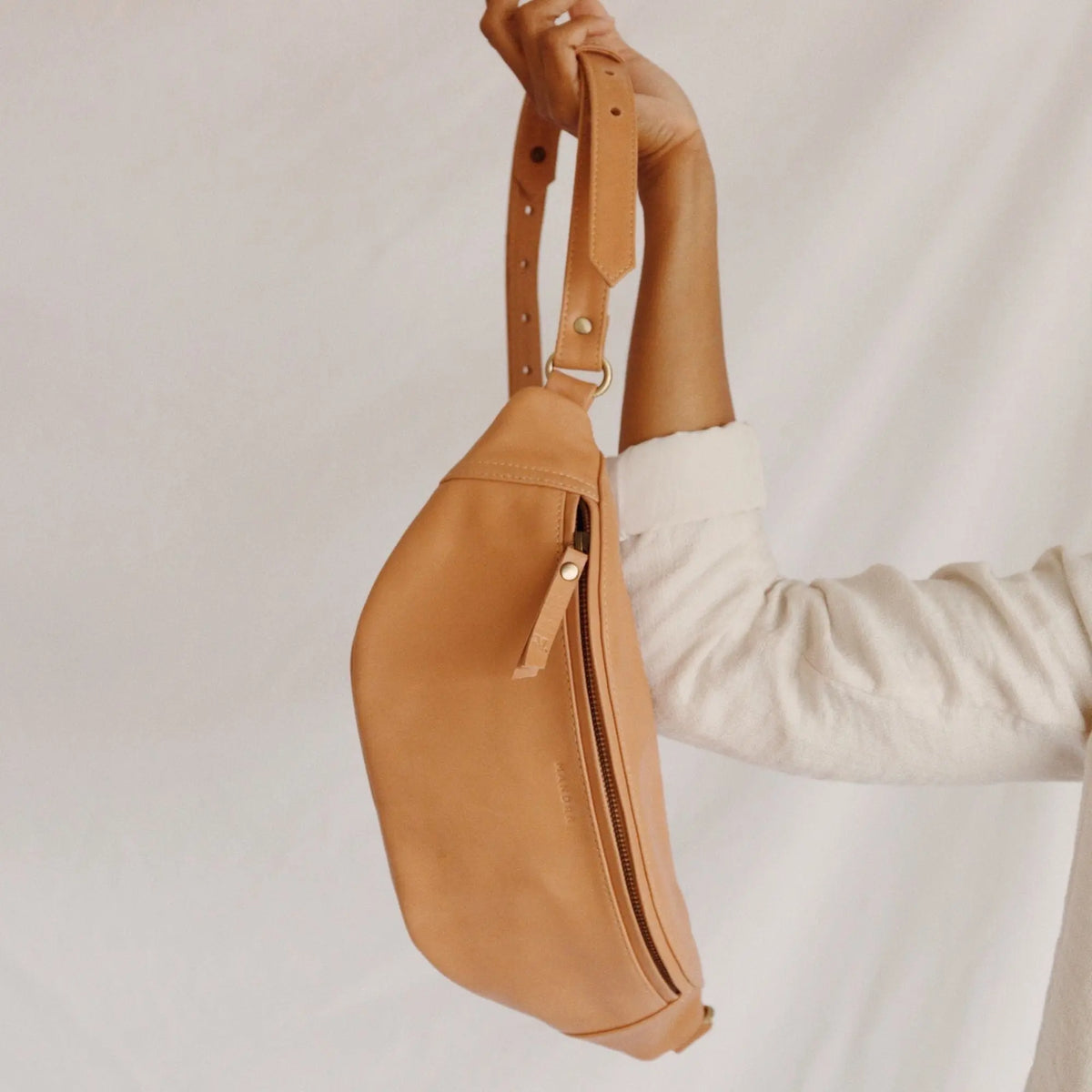 The Atlas Fanny Pack, Nude - Squash Blossom Vail