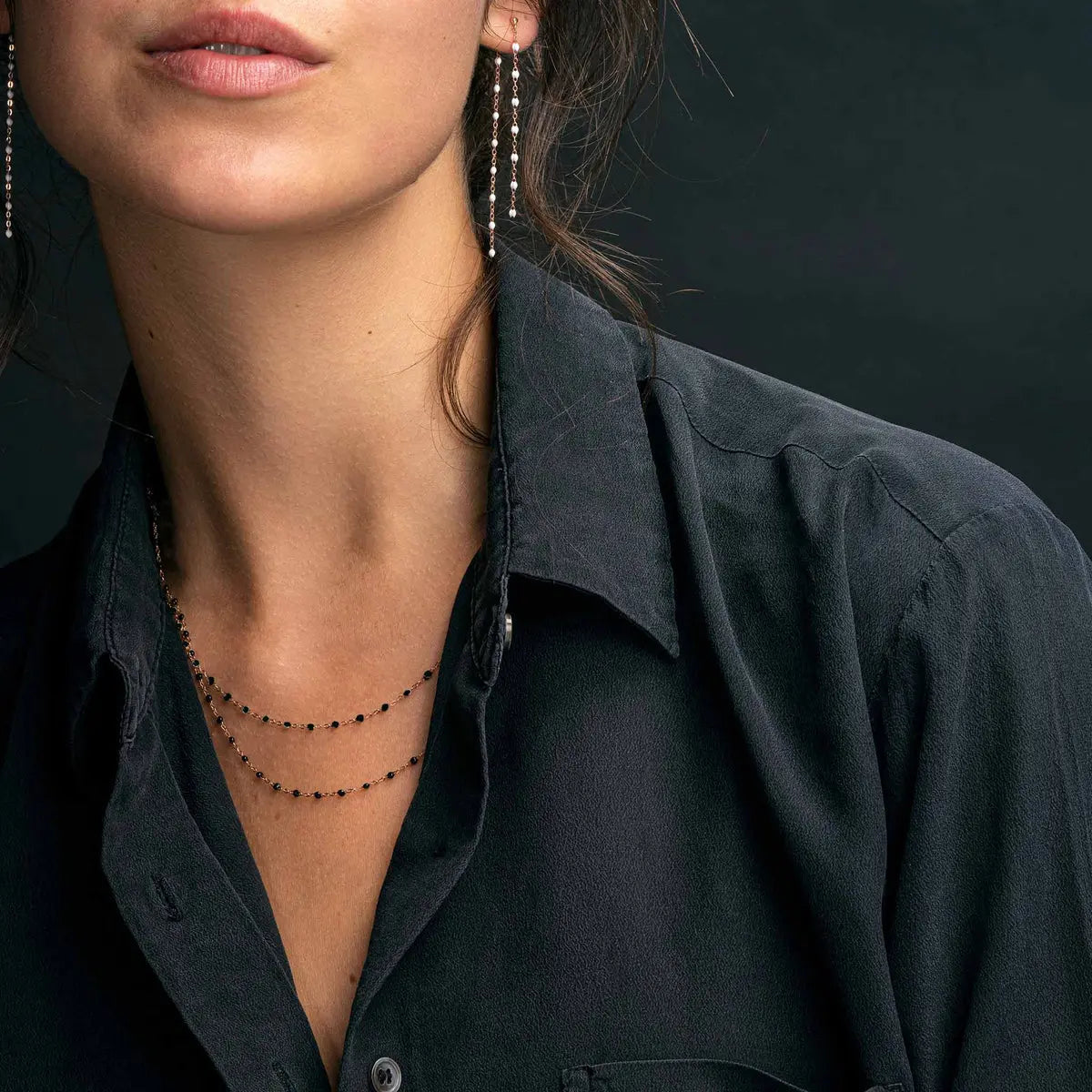 Classic Gigi Black resin yellow gold necklace - Squash Blossom Vail